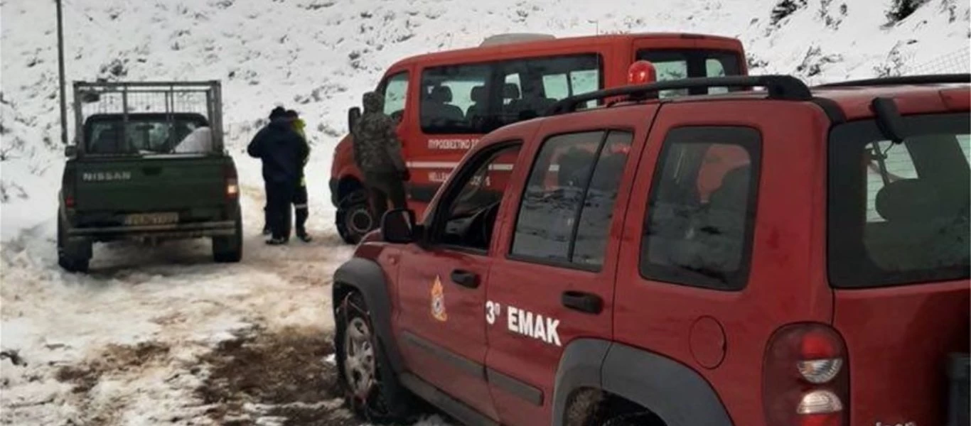 Κρήτη: Εικόνες από την επιχείρηση της ΕΜΑΚ για την διάσωση τριών κτηνοτρόφων (βίντεο)